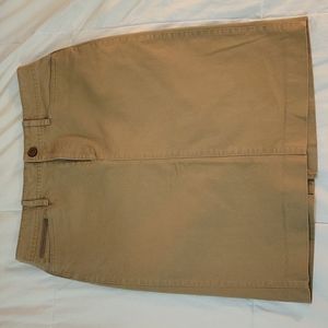 Lauren Ralph Lauren. Khaki skirt. Size 4